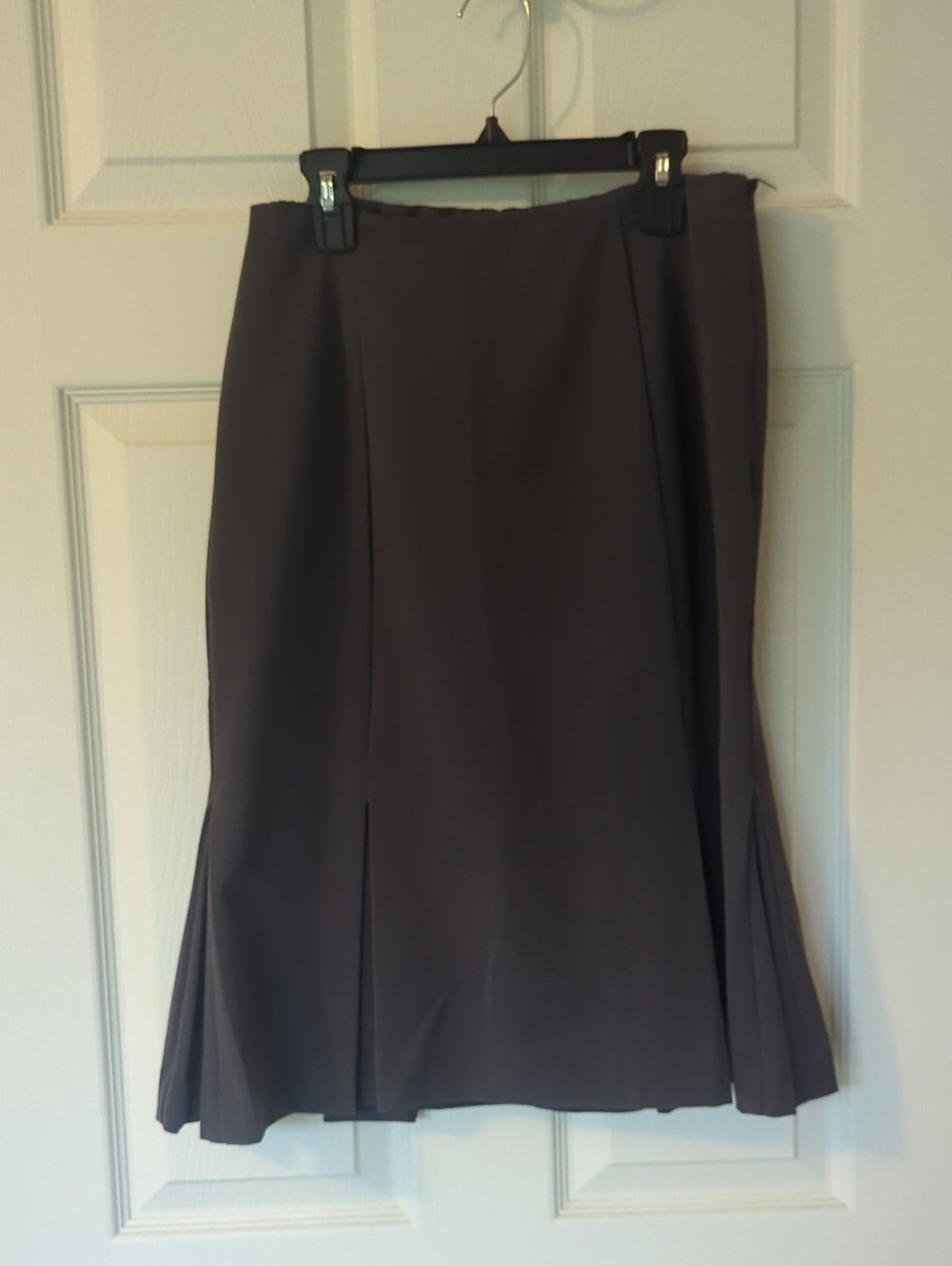 GAP Gray A-Line Skirt with Pleated Side Hems